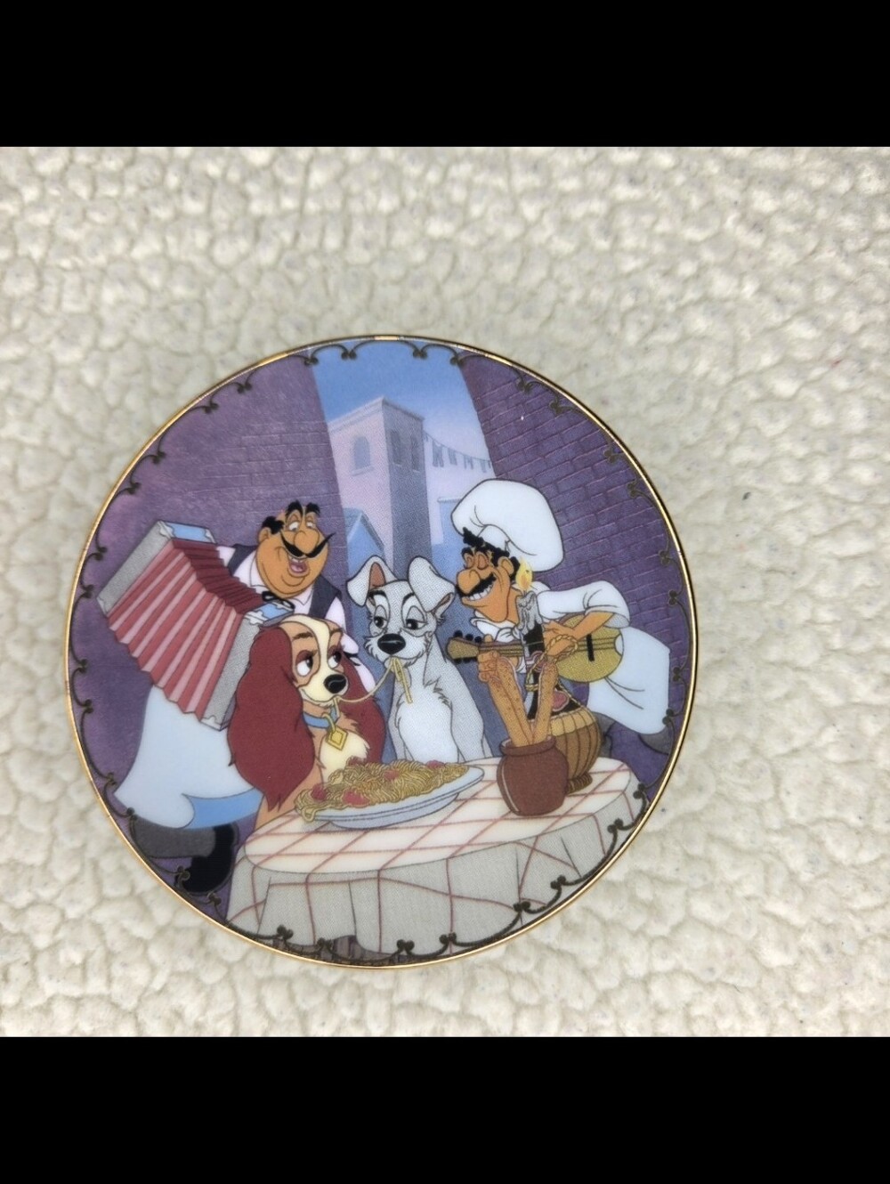 Disney Lady and the Tramp Decorative Collector Plate -Bradford Exchange